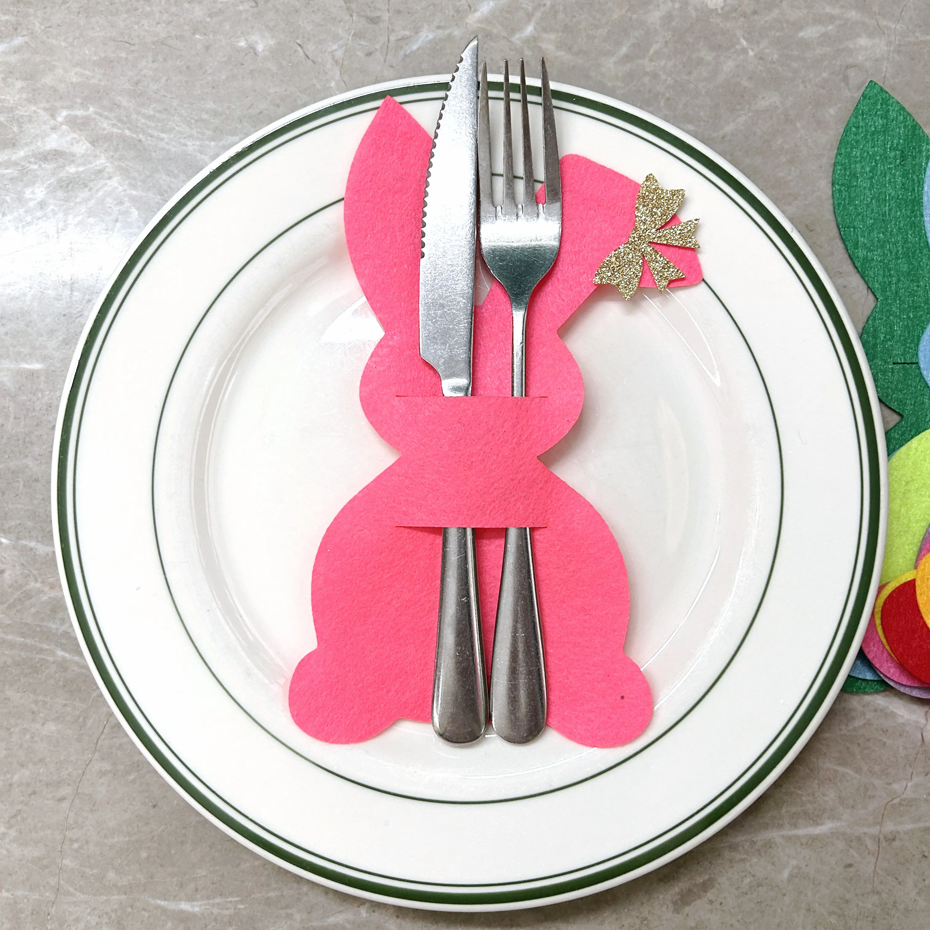 8PCs Rainbow Easter Bunny placemat, Easter Bunny Multi-color Felt Cutlery Holder,Flatware Bags,Easter Party Table Decorations