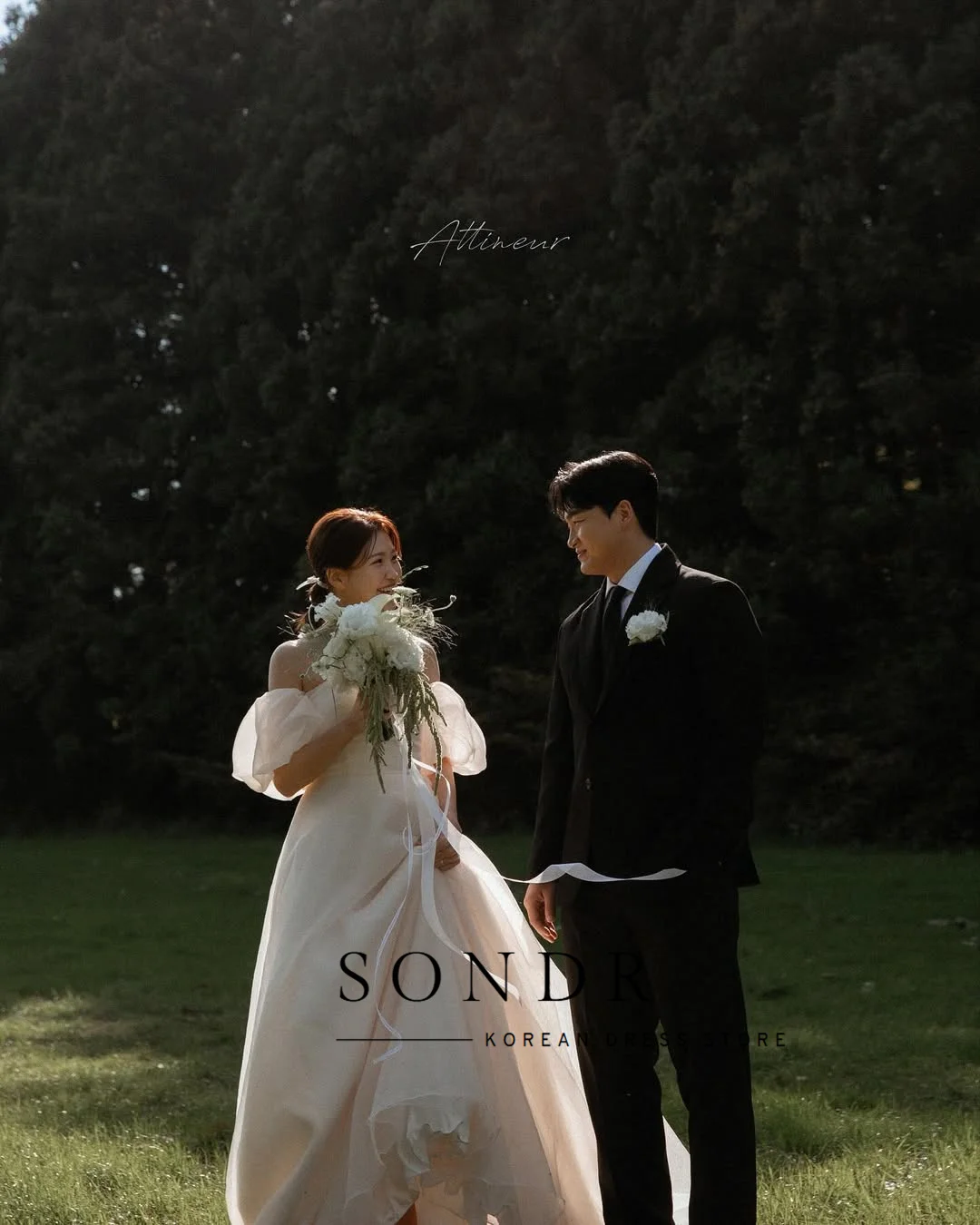 Sondr قبالة الكتف الحرير الأورجانزا فساتين الزفاف الكورية في الهواء الطلق صورة تبادل لاطلاق النار فساتين الزفاف المفاجئة ثوب مخصص