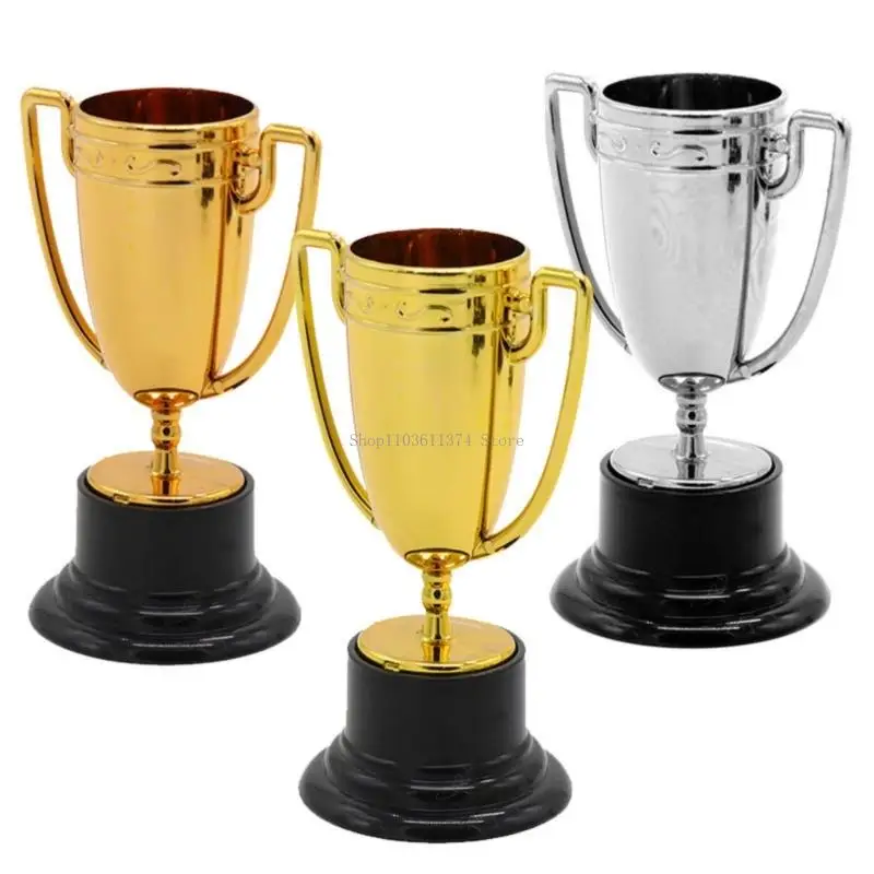 trofeu-pequeno-plastico-para-eventos-esportivos-festas-infantis-e-recompensas-sala-aula-copos-leves-premio