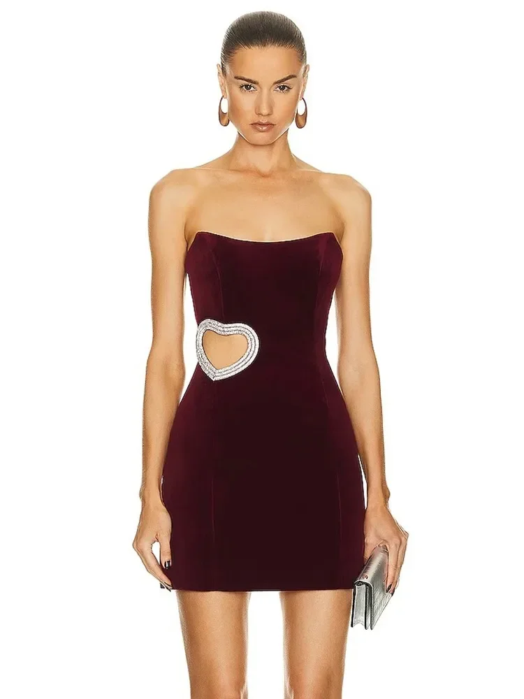 

BEVENCCEL 2023 Summer Women's Sexy Strapless Hollow Diamond Heart Luxury Wine Red Tight Mini Dress Elegant Evening Party Dress