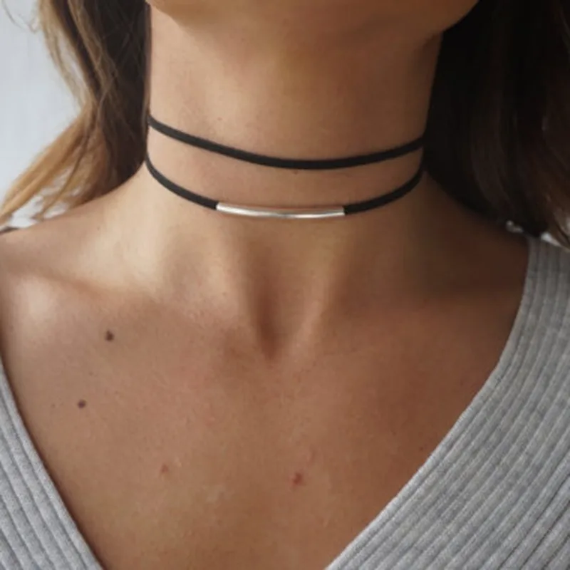 2022 New Fashion Bending Tube Velvet Choker Necklace Double Layer Style Torque Black Short Leather Necklace Charm Collier Femme