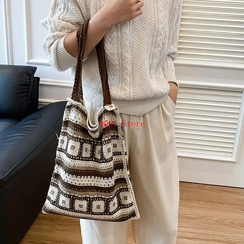 

Художественный этнический кошелек кросс -кусоч