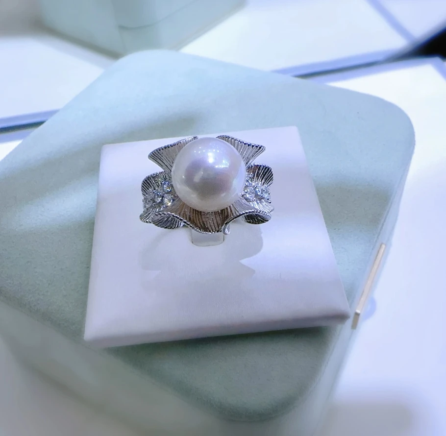Beautiful oversized AAAA11-12mm natural freshwater pearl ring with adjustable 925 silver for Women's  Banquet Jewelry