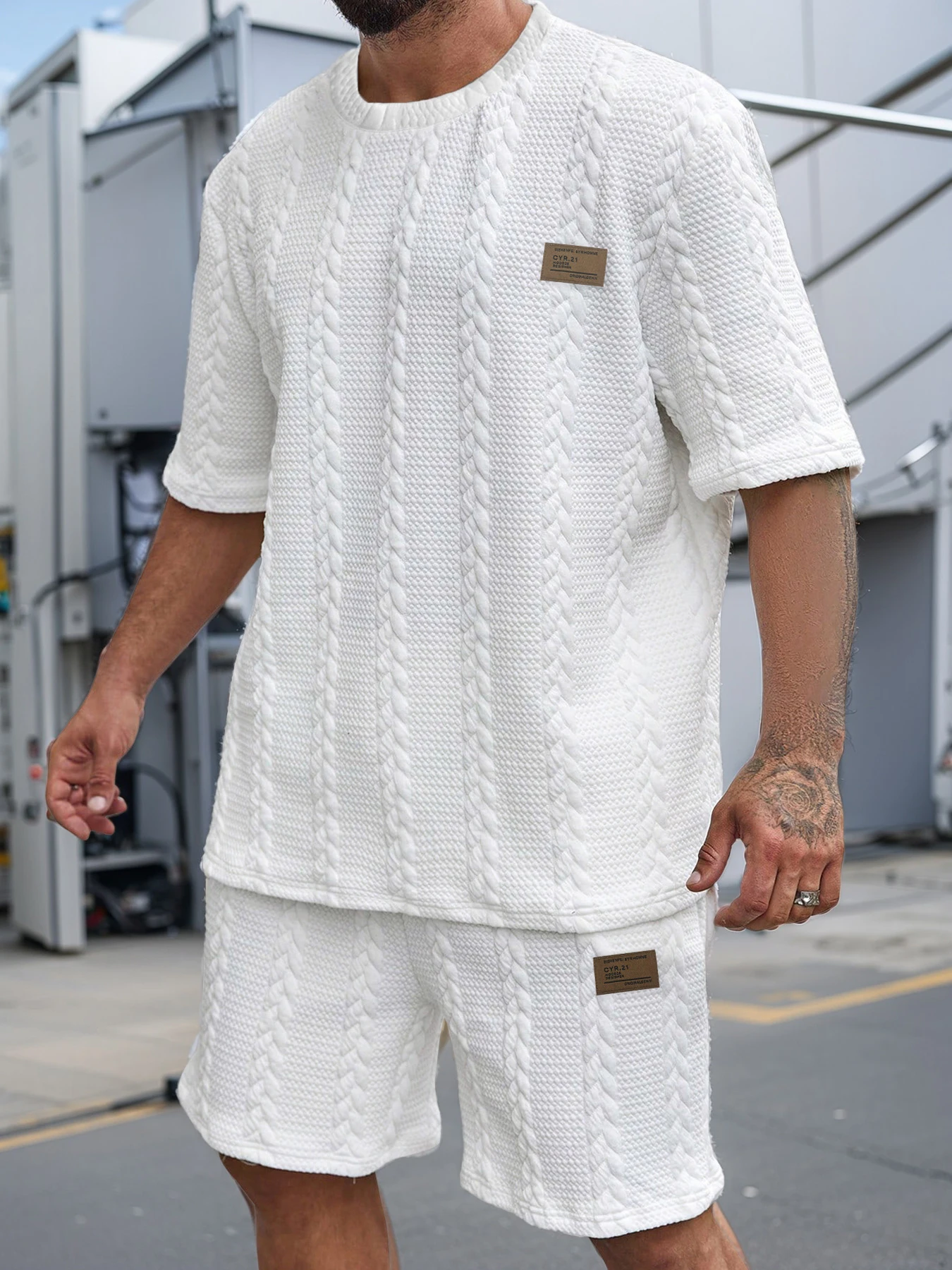 

Men's Summer Knitted Texture Short Sleeve Short Pants Set White Twisted Knit Casual Fashion Label Decorated