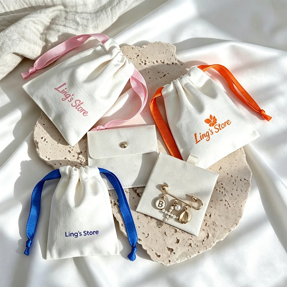 100 Stück Großhandel Personalisierte Logo-Schmuckbeutel aus Baumwolle, Weiße Leinen-Musselin-Beutel für Ringe, Ohrringe, Kosmetik-Organizer – Detail 1