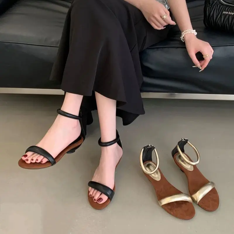 

Gold Low Heels Sandals Black Back Zipper Ladies Summer Shoes Small Heel Shoes Fashion Sandalias De Mujer 2025 Tendencia
