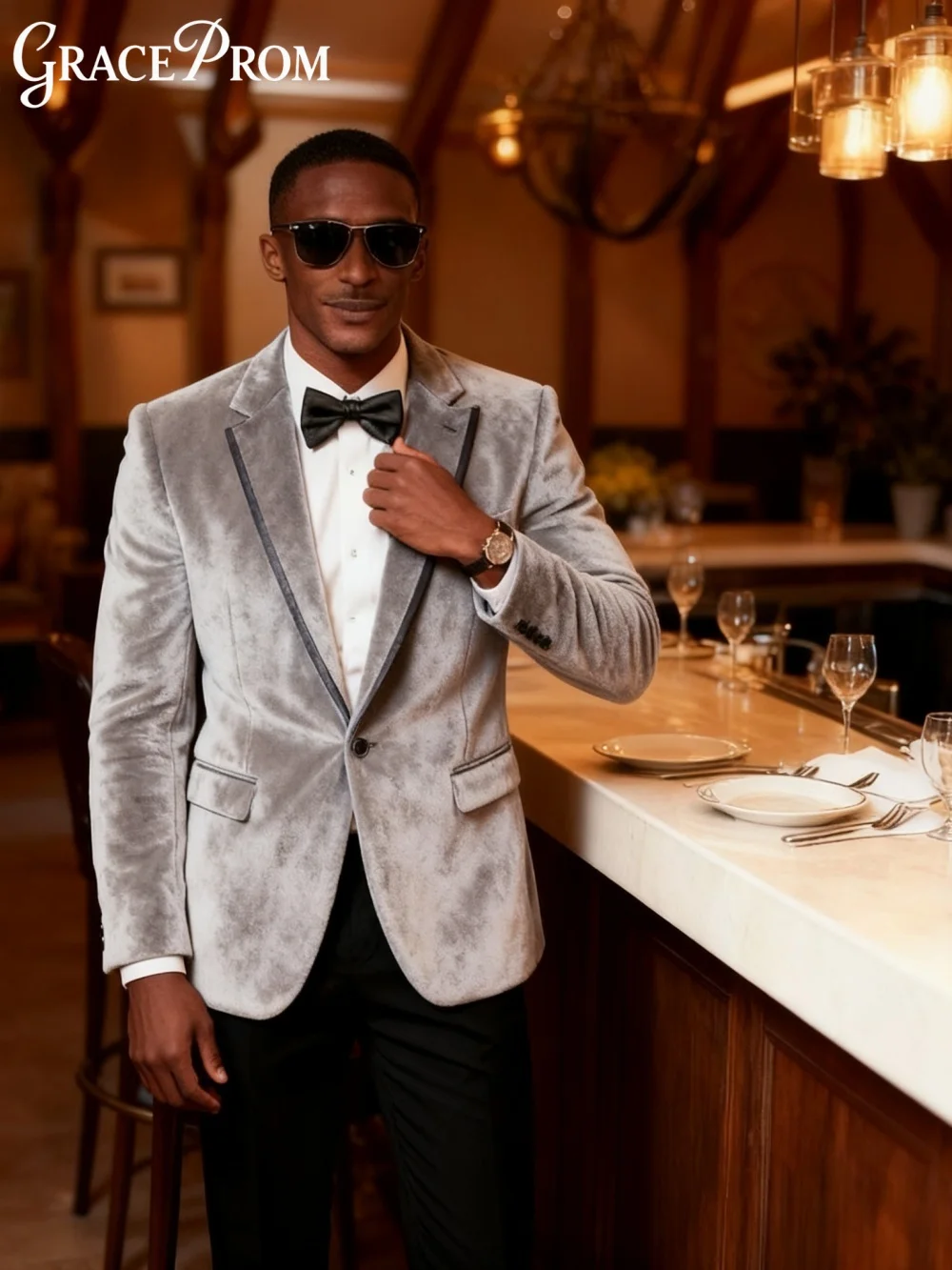 

Elegant Stylish Notched Lapel Velvet Men's Suit 2026 2PCS Slim Fit Formal Wedding Business New Year Customized Trajes Para Hombr