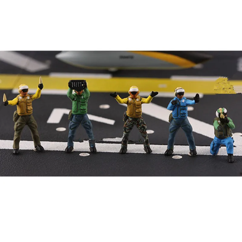 1:72 Scale Model 10Pcs Action Figure US Navy Aircraft Carrier Ground Handling Working Men Doll Toys DIY Scene Accessory Display