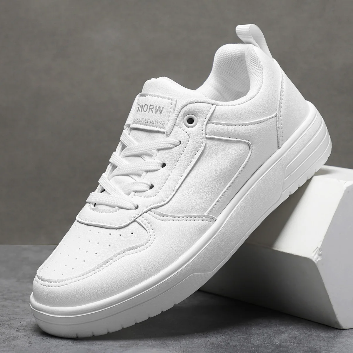 Women Shoes Skateboarding Shoes For Women Sneakers Lightweight White Black Sports Shoes