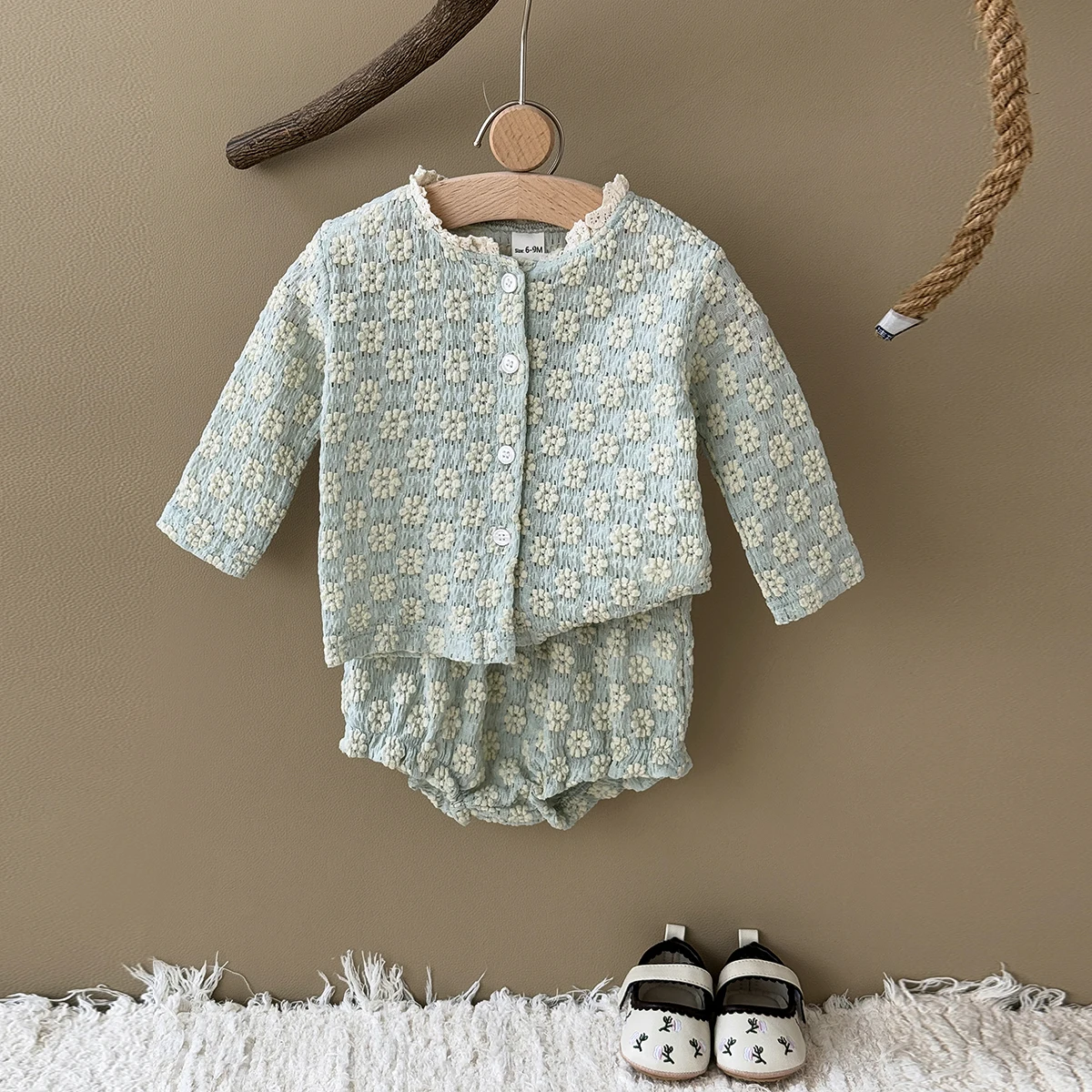 Summer Hot European Style Style Floral Embroidery Baby Onesie Set Breathable Long Sleeve Top + Shorts Baby 2Pcs Set