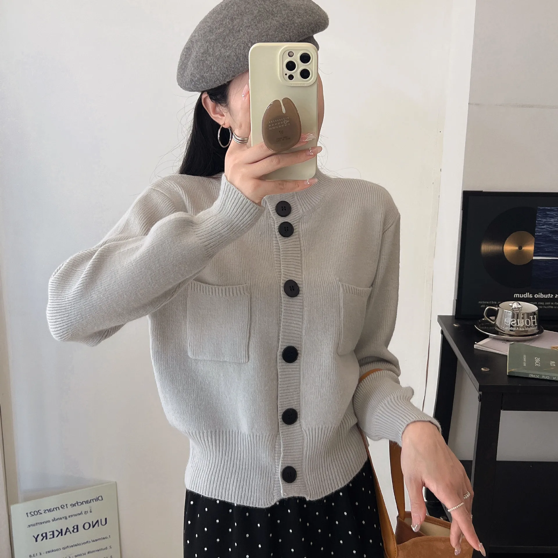 

Sweater Women's Coat 2025 Autumn and Winter New Slim Fit Short Casual Pocket Knitted Cardigan