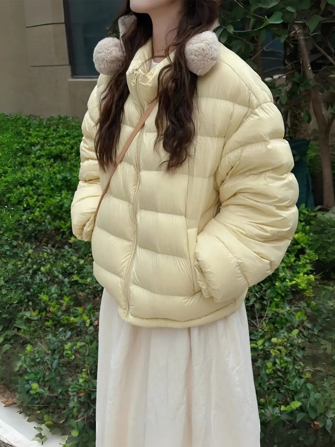 

Модная теплая хлопковая куртка с воротником-стойкой, свободного кроя, в корейском стиле, универсальная, зимняя новинка, на молнии, удлиненная.