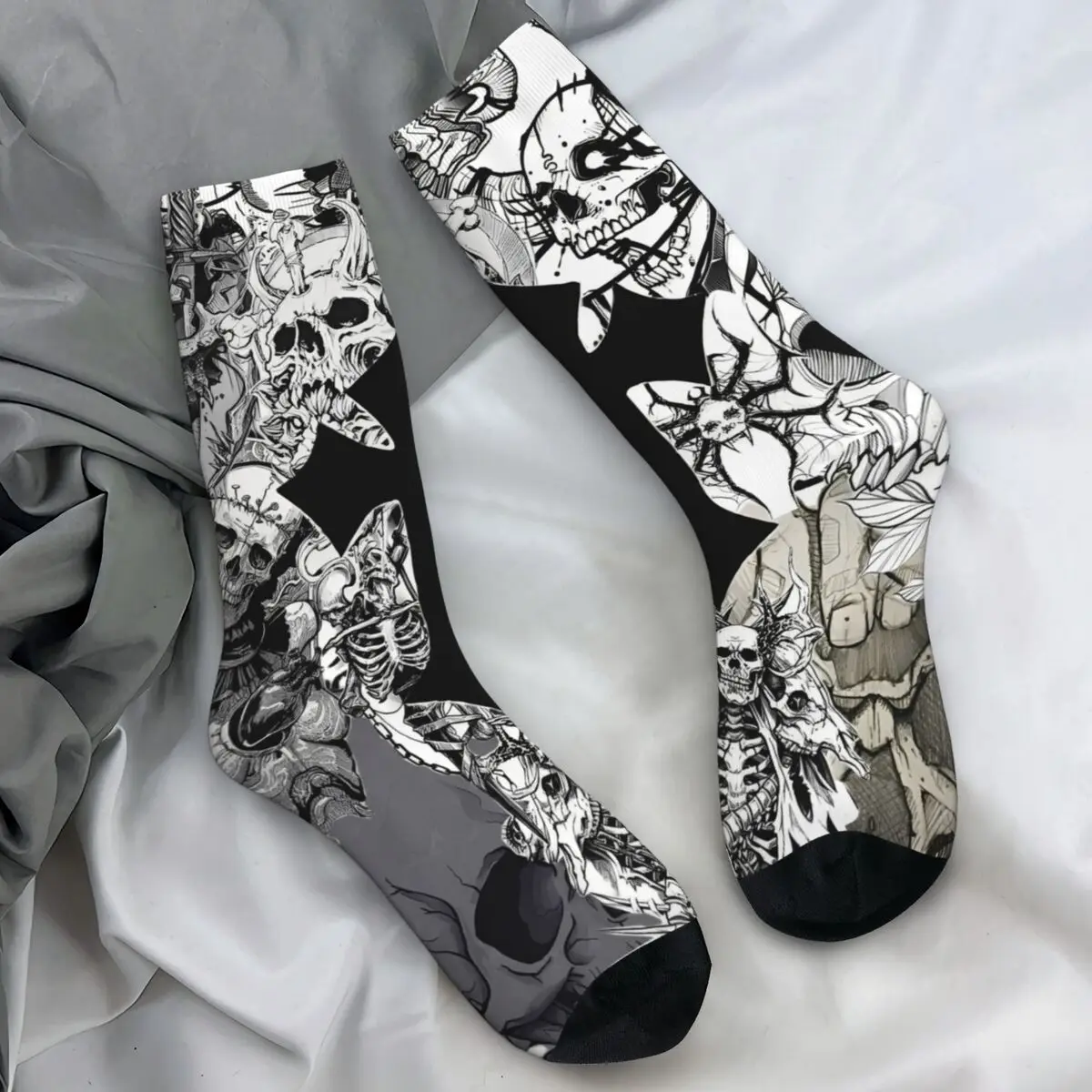 

Темные носки с крестом в готическом стиле, осенние чулки, модные женские и мужские мягкие дышащие носки, дизайнерские нескользящие носки для скалолазания