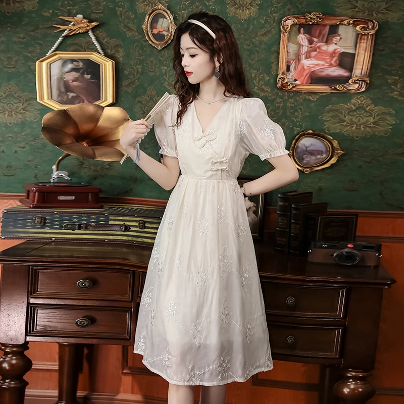 

New Chinese Style Button Up Buble Sleeve V-Neck Sweet Dress Women's Summer New Fashion Embroidered Elegant A-Line Long Skirt