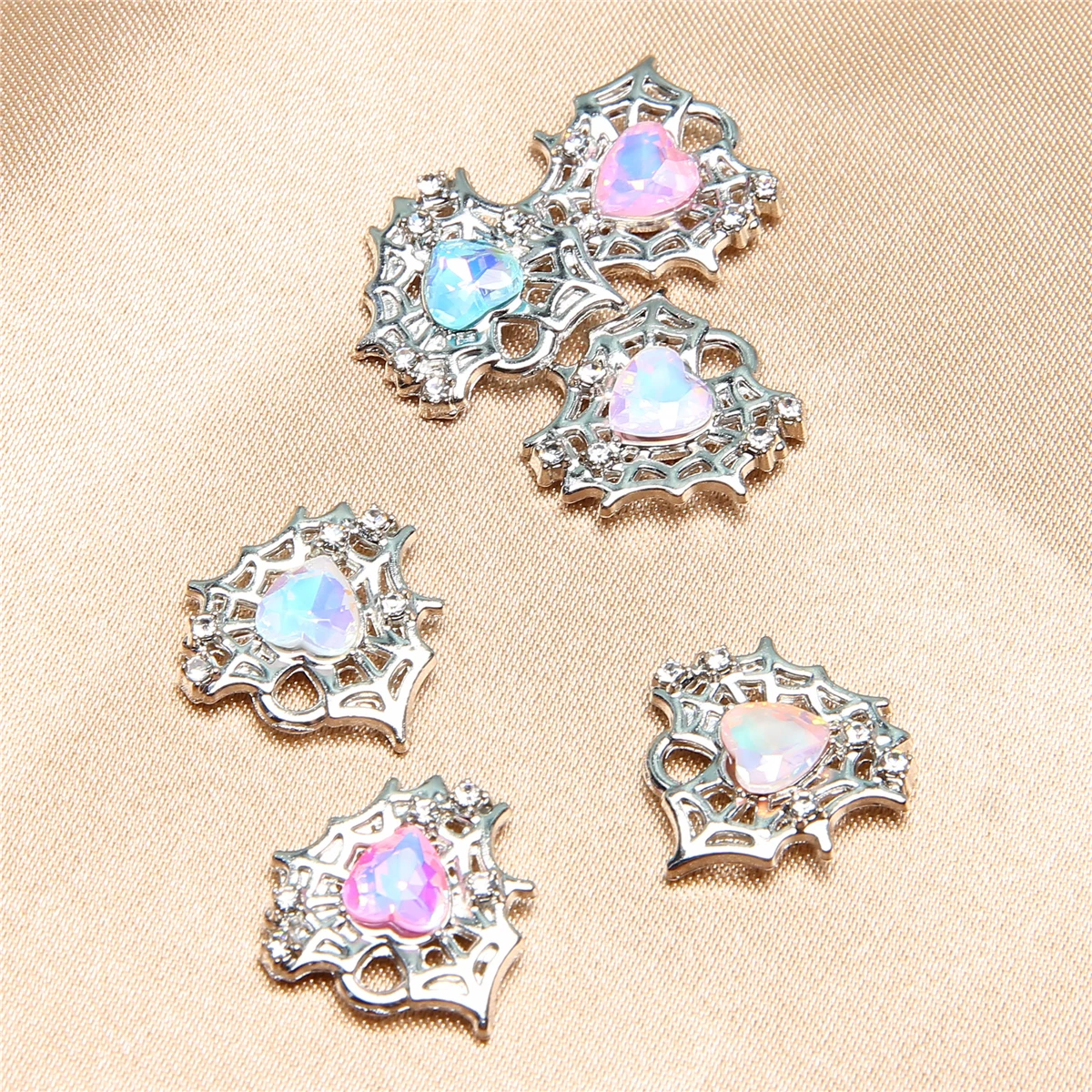 10pcs 16mm Inlaid Heart Rhinestone Spider Web Cool Metal Charms DIY Personalized Earrings, Necklaces Jewelry Accessories