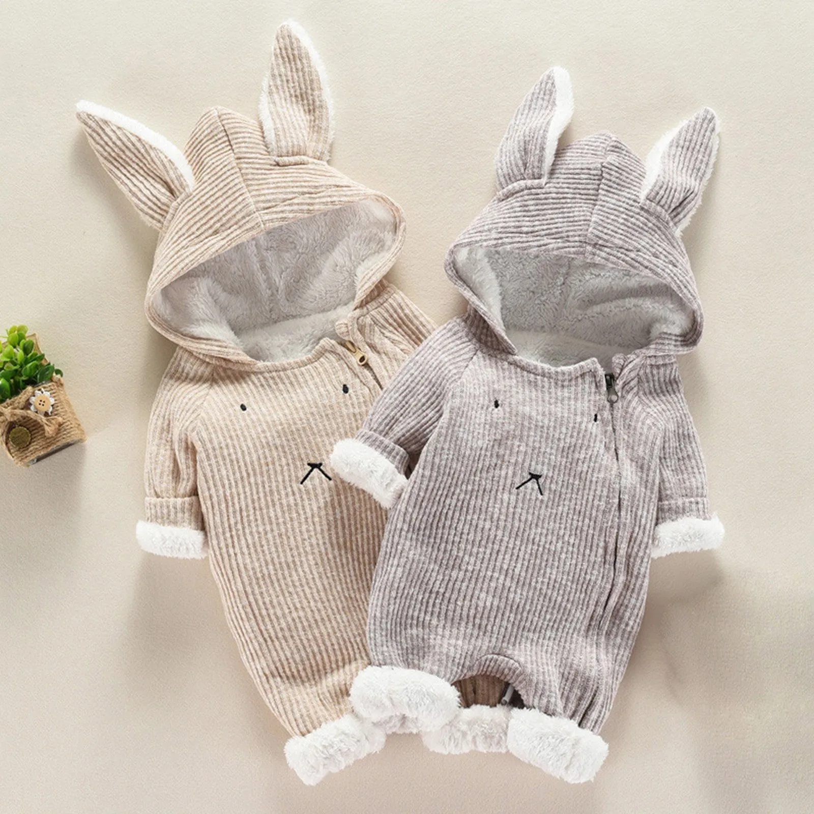 

2024 New Novelty Rabbit Bunny Easter Costume Baby Girls Clothing Boys Romper Hooded Toddler Onesies Infant Bodysuit For Newborn