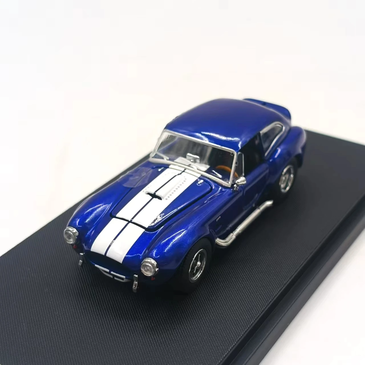 Funciona finas 1:64 shelby 427 cobra liga carro diecasts & veículos de brinquedo modelo de carro em escala em miniatura modelo de carro para crianças