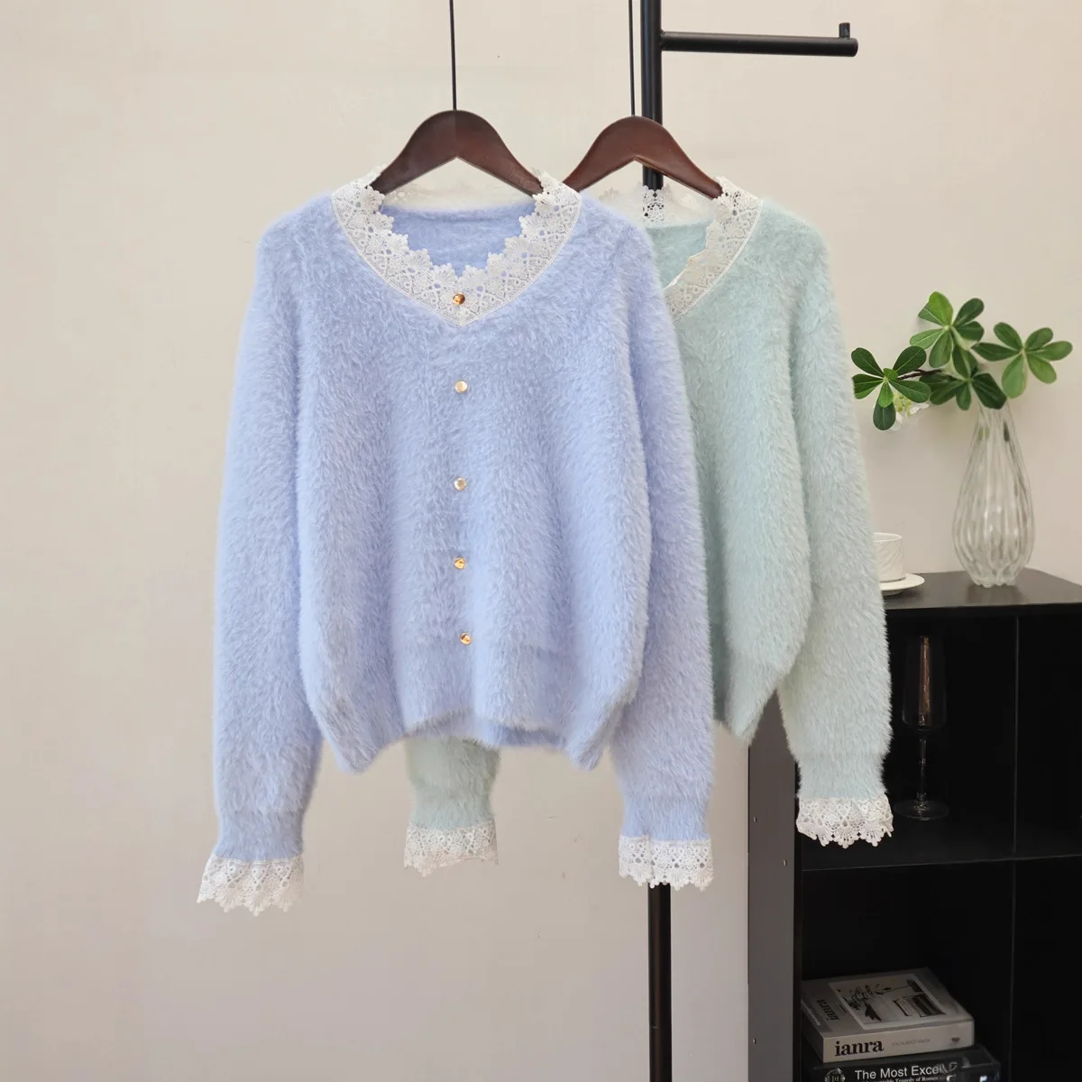 

Women Solid Pullover Jumpers Lace Spliced Sweater Knitted V Neck Long Sleeve Loose Office Lady Elegant Casual 2025 Autumn Winter