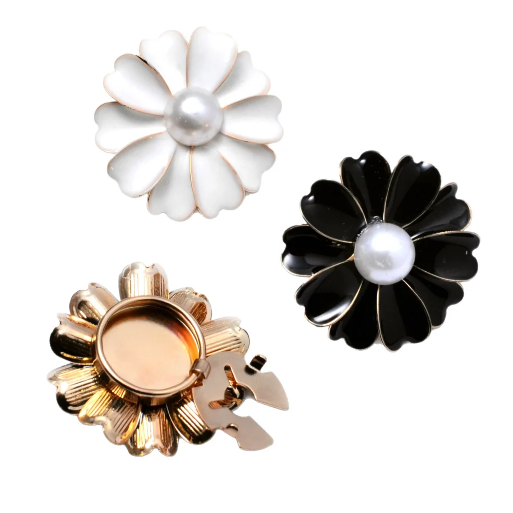 Vintage Enamel Black and White Pearl Daisy Button Cover Classic Two-tone Shirt Button-down Suit Overcoat Gift and Accessories