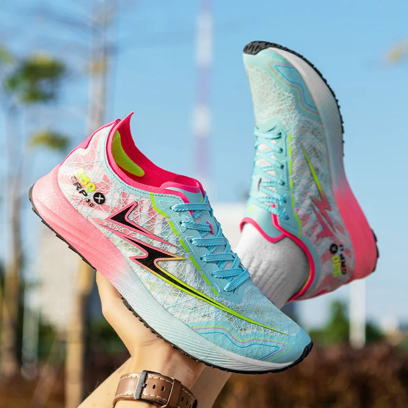 2025 men's shoes summer breathable comfortable sports shoes youth ultra-lightweight non-slip wear-resistant casual running shoes