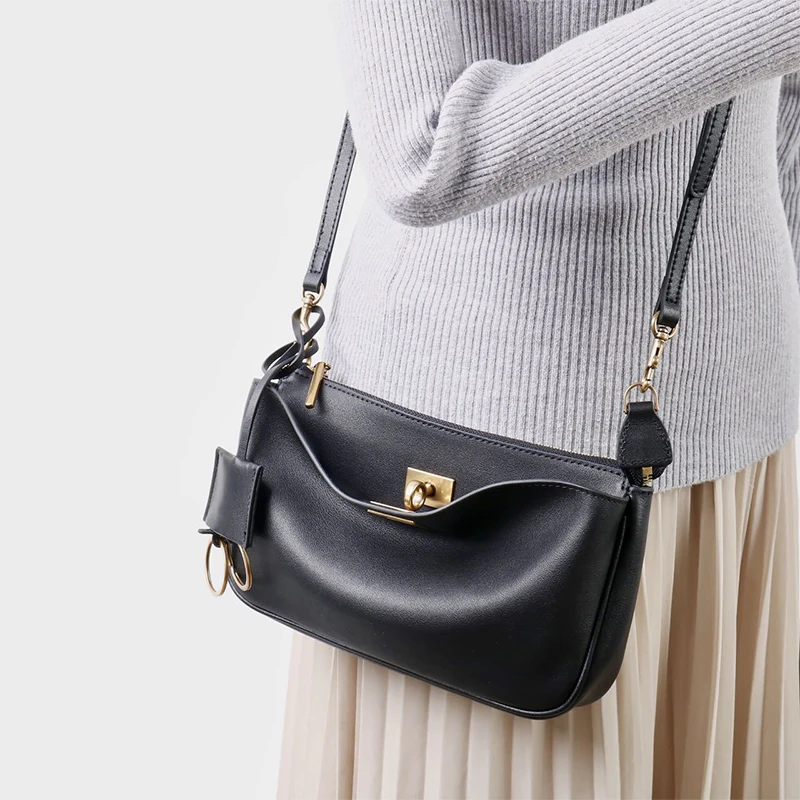 

Luxury Metal Lock Buckle Crossbody Shoulder Bag,Designer Commuting Underarm Messenger Bag,French Style Casual Black Retro Purse