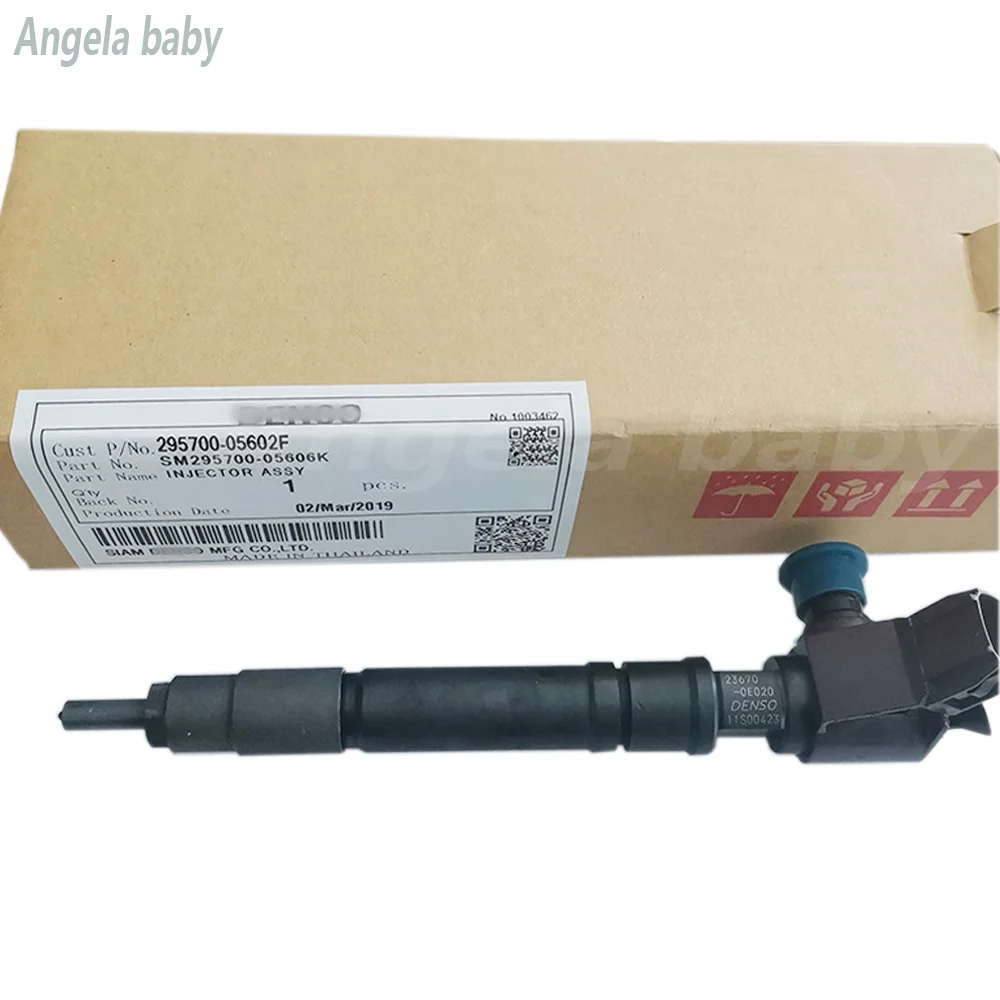 OEM 295700-0560 23670-0E020 New Fuel Injector For Toyot-a Fortuner Hilux Revo 2.4L 2GD