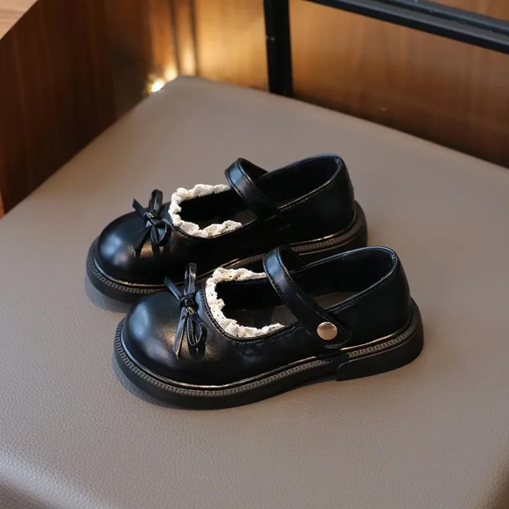 

Детские кожаные туфли с милым бантом, черные, для девочек, в стиле Лолита, модные, шикарные, повседневные, на плоской подошве, с застежкой-липучкой