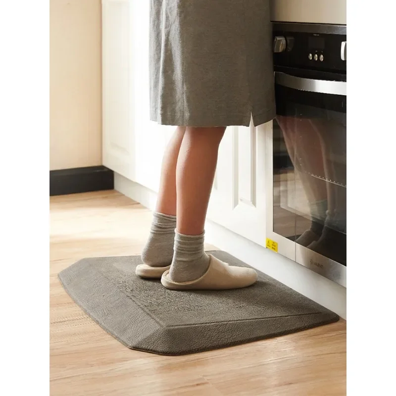 Serious kitchen mat anti-fatigue height, anti-slip and oil-proof mat can be wiped and washed, waterproof and dirt-resistant