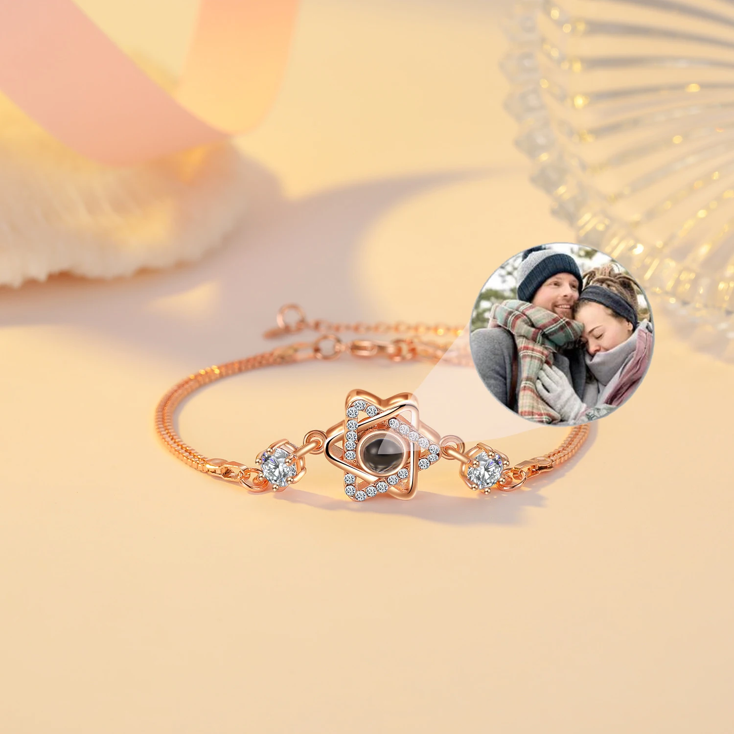 

Customized Projection Bracelets Nano-Engraved Personalized Photo Projection Jewelry Commemorative Gifts For Couples And Friends