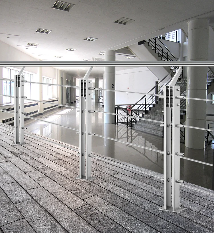 カスタマイズ可能な手すり、チューブ手すり、バルコニー手すり、屋外手すり、ステンレス鋼棒、金属製階段手すり