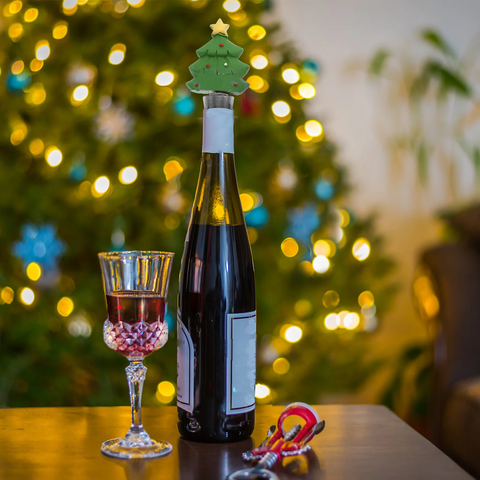 

4Pcs Christmas Wine Bottle Stoppers Xmas Party Reusable Decorative Beverage Bottle Stopper Cute Holiday Wine Accessories