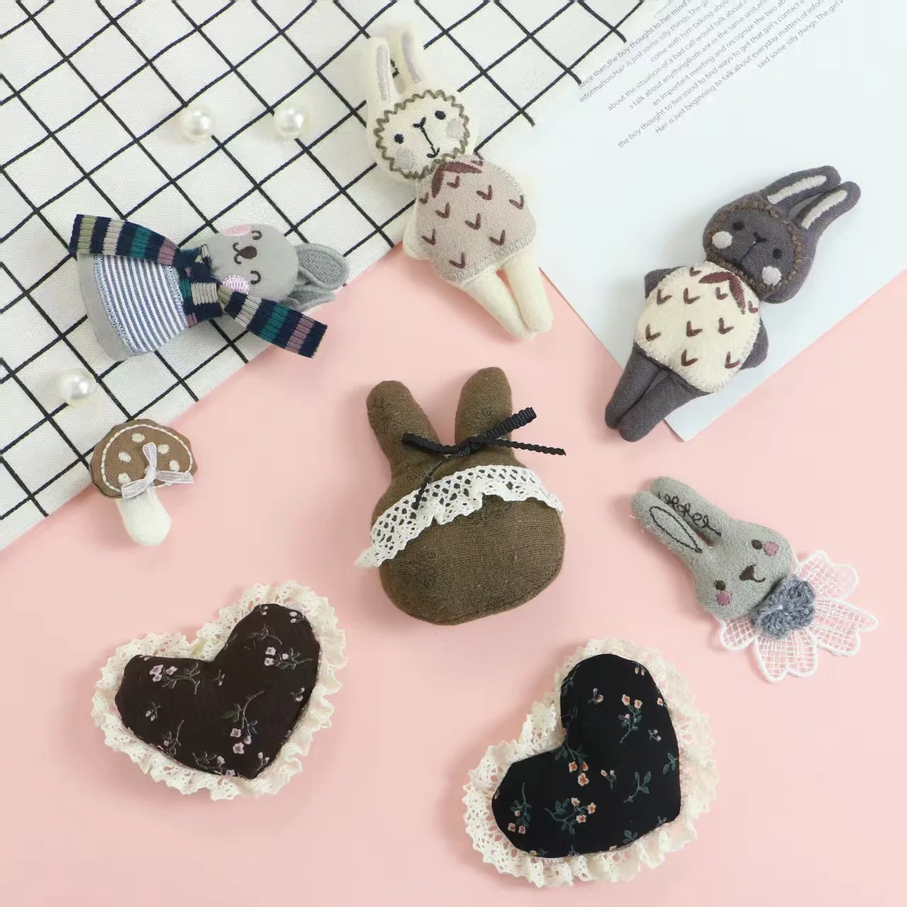 Cartoon Fabric Brooch Cotton Filled Mini Light Mixed Hues Bunny Bear Heart Mushroom DIY Pin for Adult Kids Shoes Socks Hats Bags