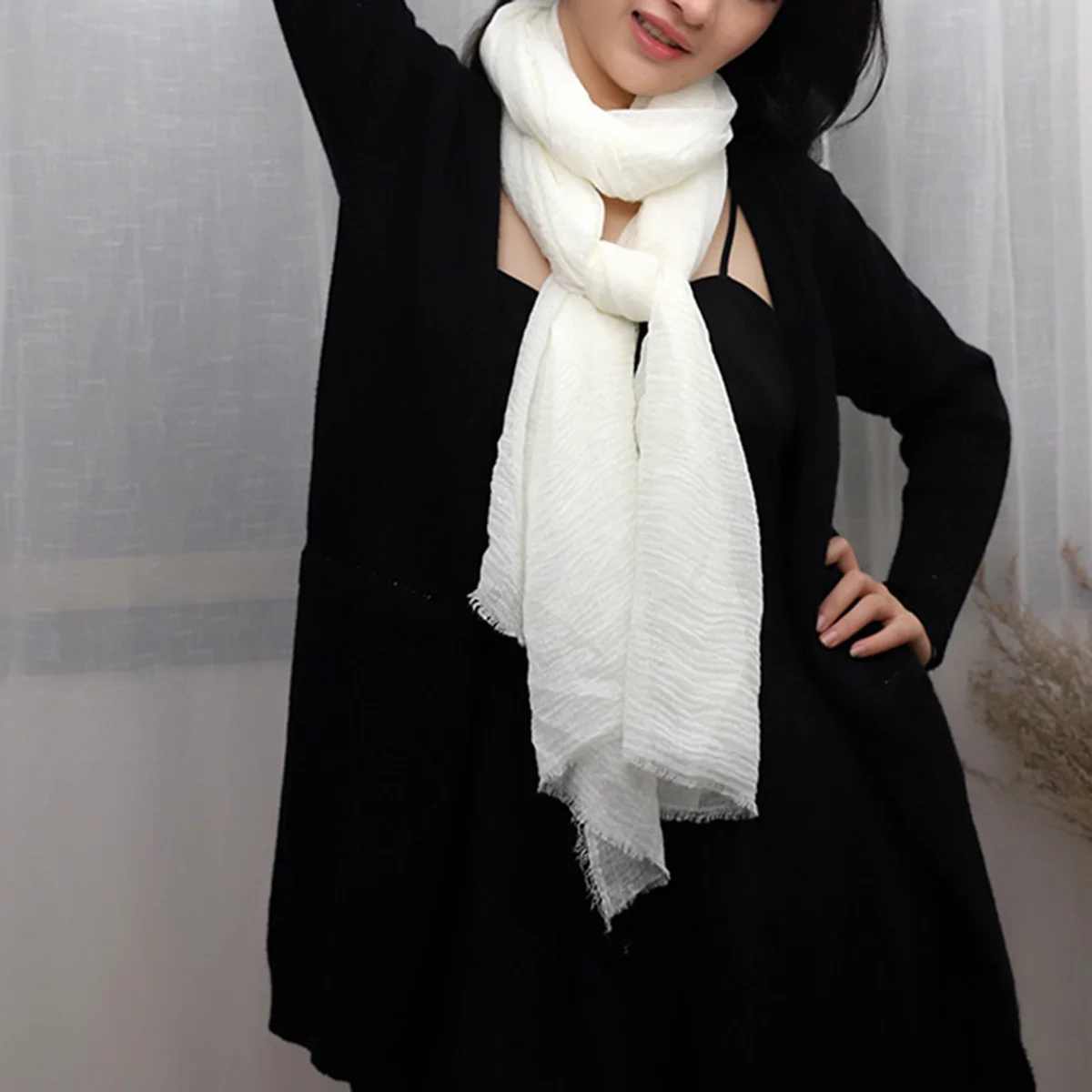 

1Pcs Linen Scarf Cotton White Single Color Crumpled Style Soft Comfortable Premium Quality Simple Style Linen Scarf