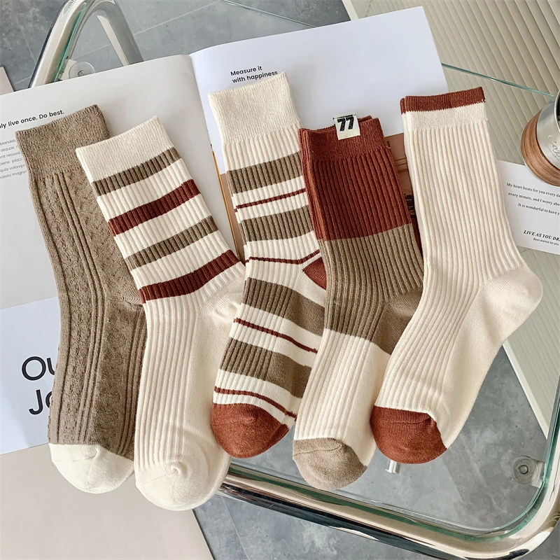 Trendy Woman Socks Korean Style Novelty New Autumn Winter Retro Crew Socks Female Breathable Cotton Striped Socks Mixed-Color