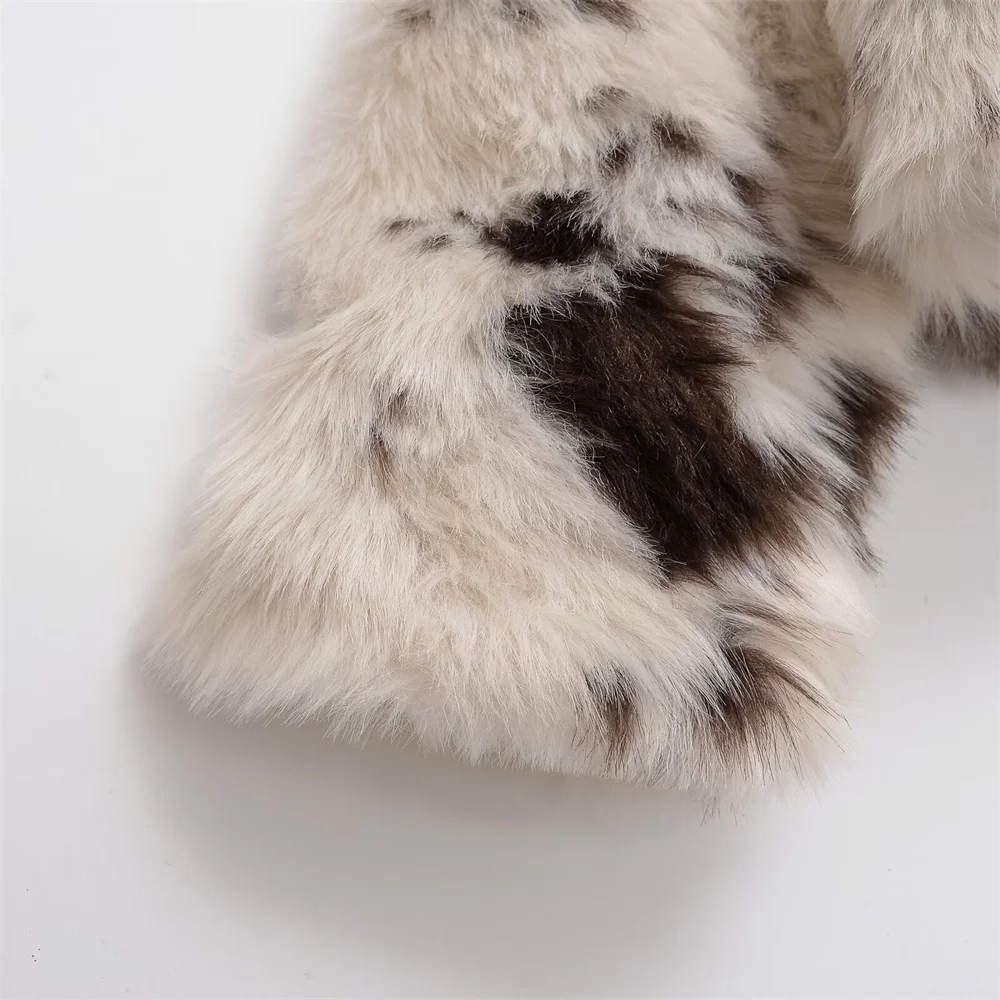 Giacca invernale con motivo animale in pelliccia sintetica versatile in stile pendolarismo da donna