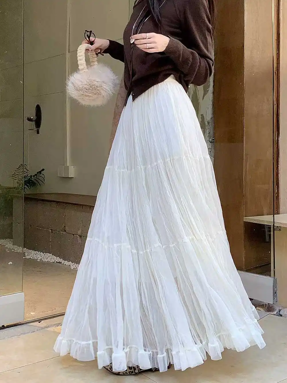 Thumbnail 3 - #22 Latest Long Skirts Offers