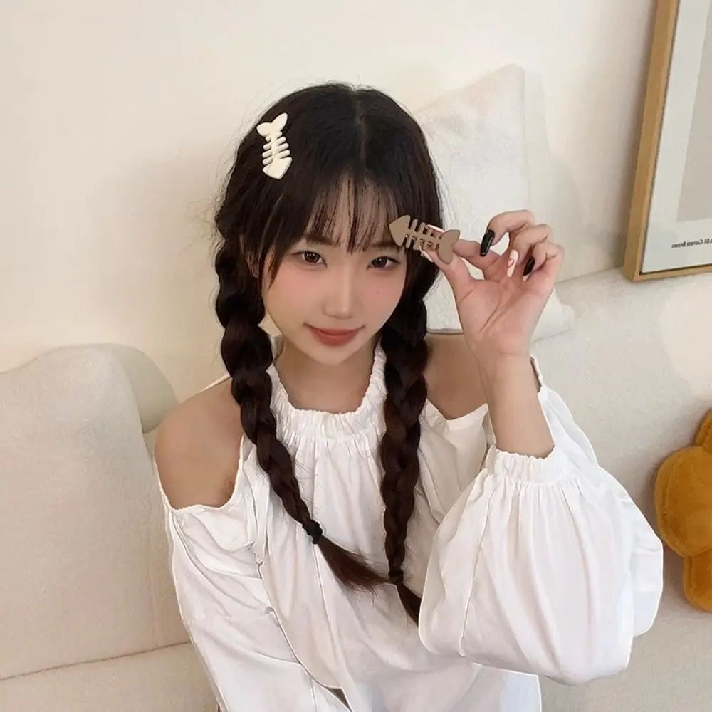 

Lovely Animal Fish Bone Hair Clip Y2k Headwear Geometry Hair Accessories Barrettes Plastic Kids