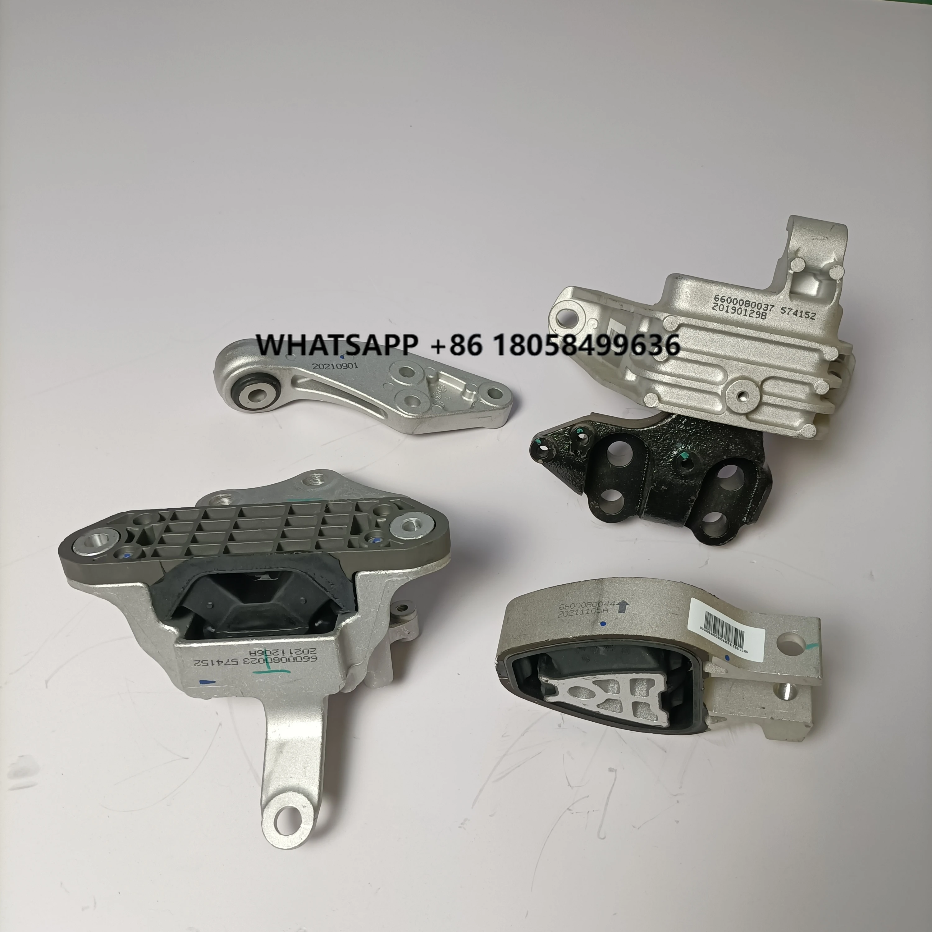 

Auto Parts Engine Mount for Geely Coolray SX11 Binyue OEM 6600080044/6600080037/6600080023