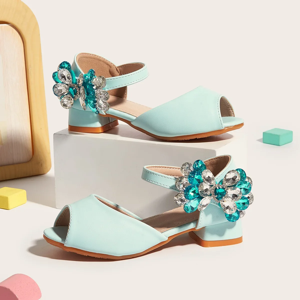 

New Children's Shoes Diamond Butterfly High Heel Princess Shoes Summer New Fish Mouth Kid's Sandals