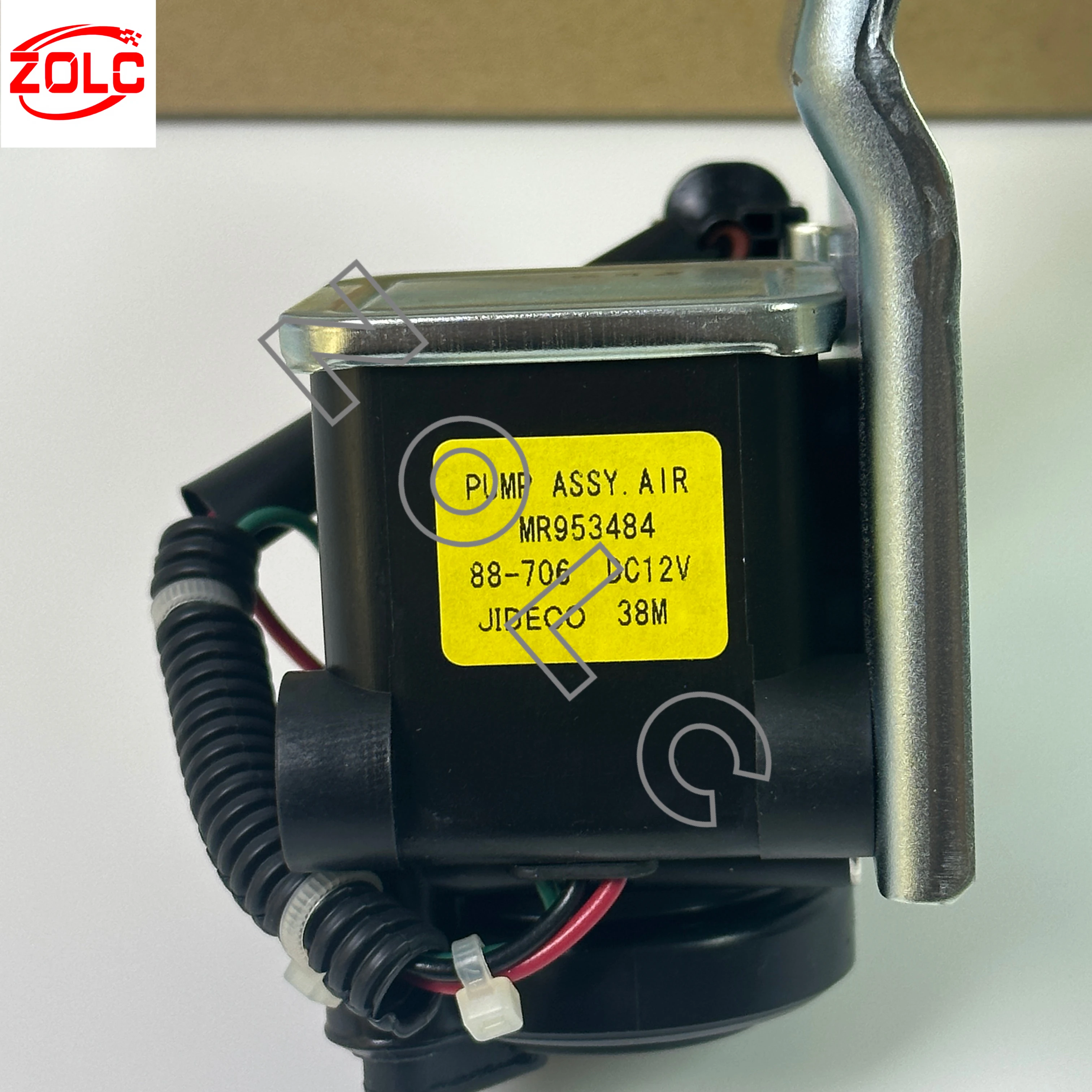 P Japan New Genuine Rear Differential Lock Air Pump MR453610