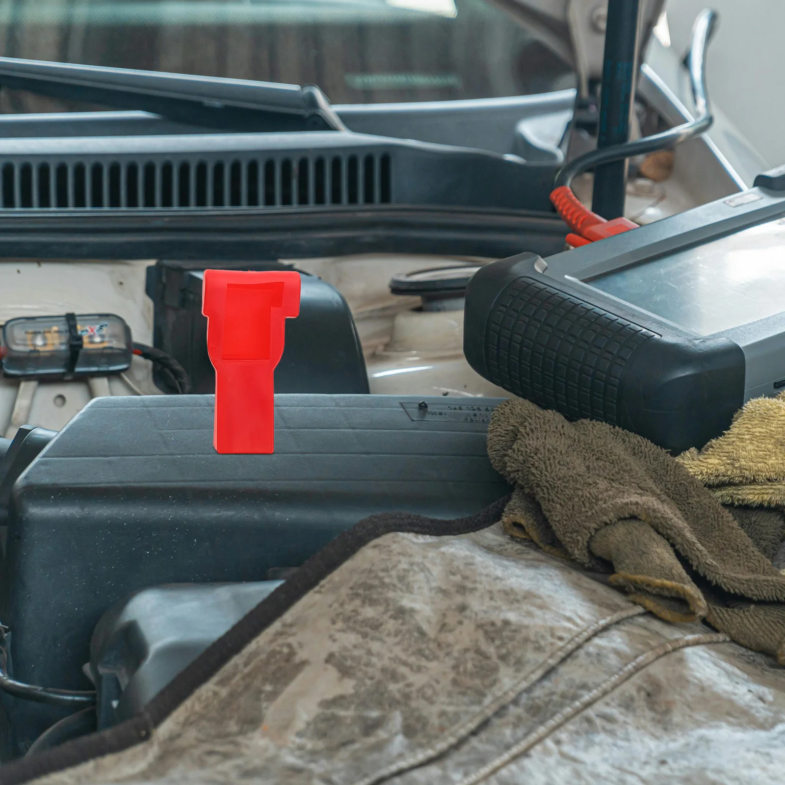 

2Pcs Silicone Car Terminal Covers Positive Negative Caps Durable Insulated Automotive Protection Lid