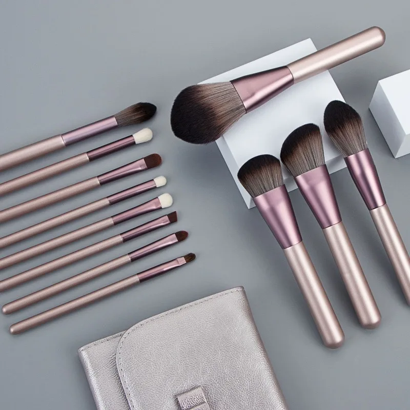 12 Small Grapes Makeup Brush Set Soft Hair No Sticking Face Powder Powder Blusher Brush Foundation Make-up Full Set Beauty Tools