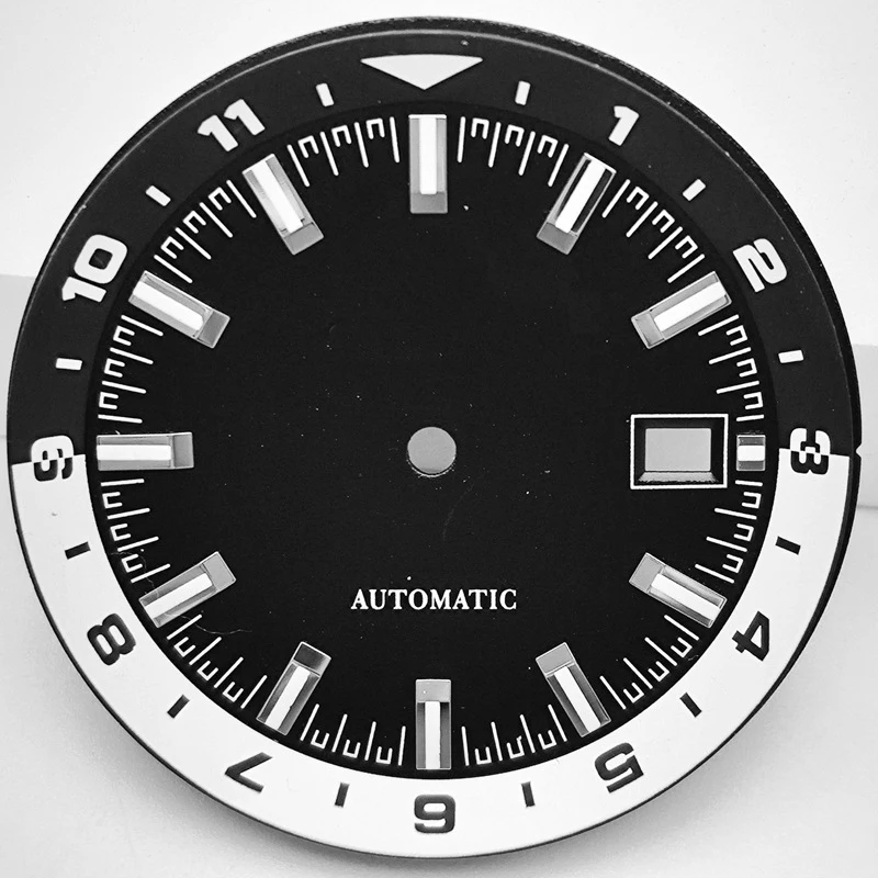 

High-end Hot New Exquisite 36.5mm Dial Suitable NH35 Movement Green Luminous Watch Dial Calendar Dial Modification Accessories