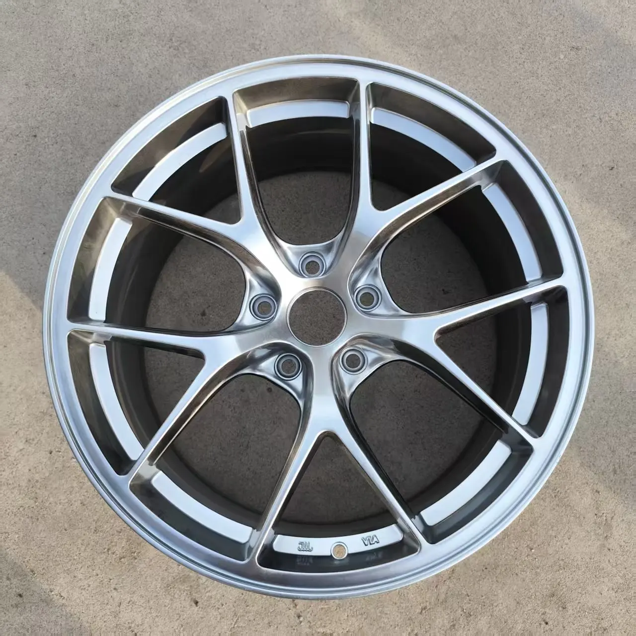 -For High 17-Inch Aluminum Alloy Passenger Car Wheels New Design for Modifying and Upgrading with Hyper Black Finish*