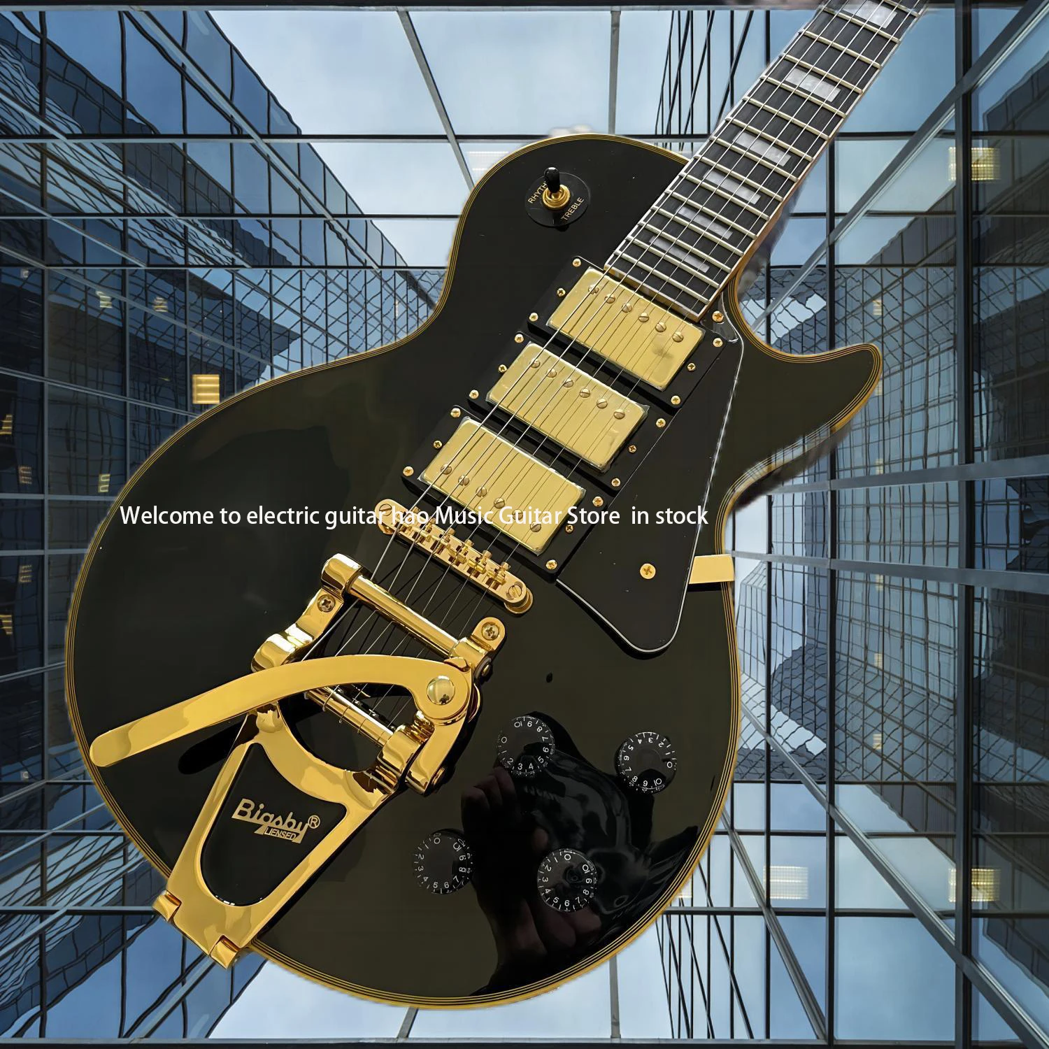 جيتار كهربائي أسود ساخن، تكوين كامل الارتفاع، ثلاثة التقاطات، عصا تحكم كبيرة، عرض الروك