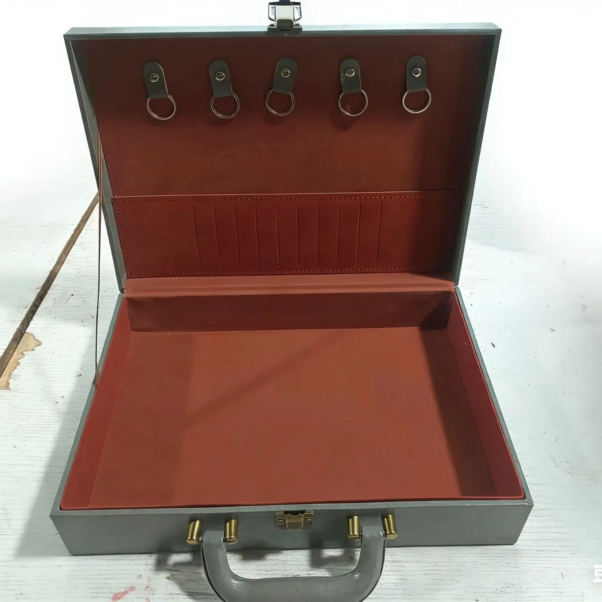 Gray Delivery Box for Keys Portable Leather Storage Case Suitable for Document Gift and Tool Store 34X24X8CM