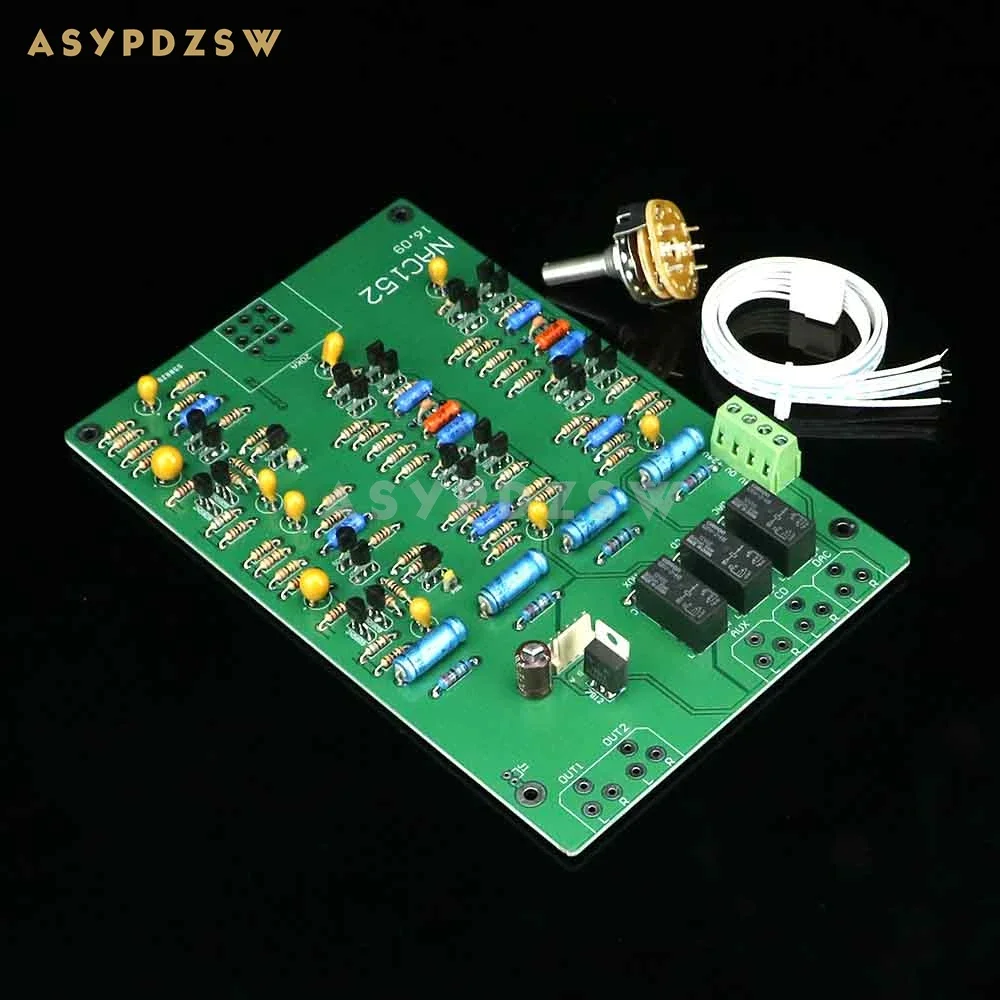 Флагманский стерео предусилитель NAC152 с 3-сторонними сигнальными входами. Основание на готовой плате NAIM.