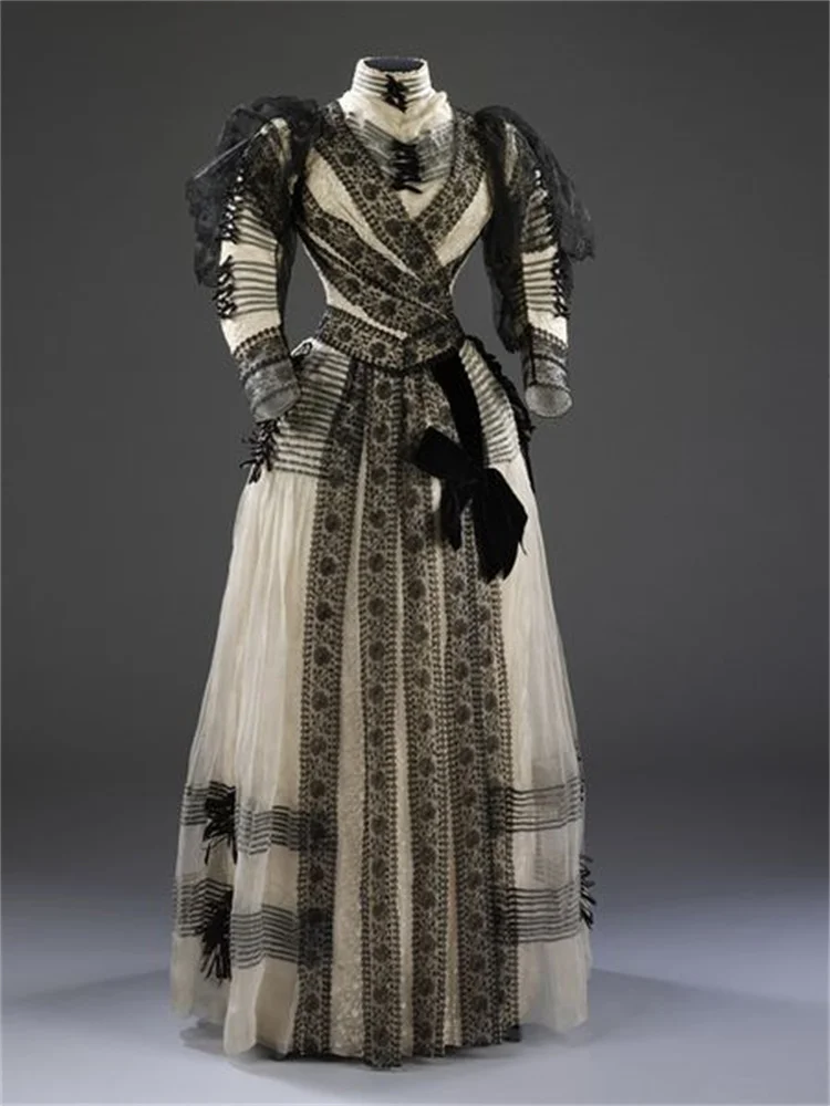 

1890s Victorian Edwardian Duchess Bustle Lady Walking Dress Renaissance Gothic Women's Ball Gown
