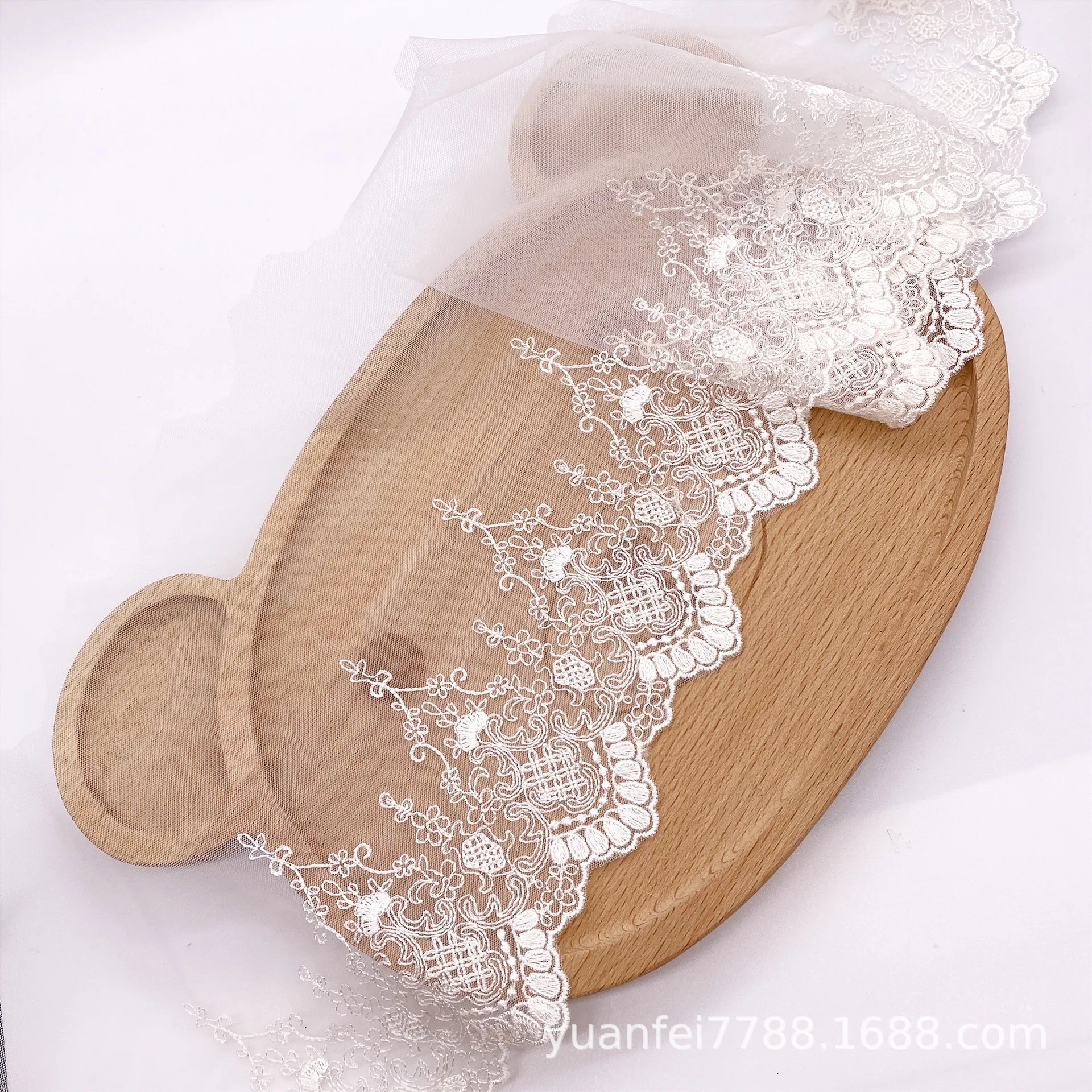 2Yards 16cm Soft Mesh White Polyester Fabric Venise Lace Trim Embroidery Sewing Crafts Doll Material Lace Edge
