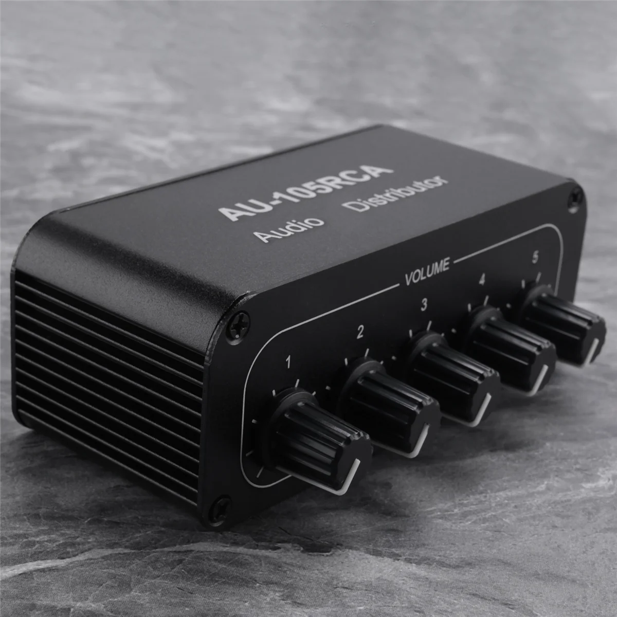 

Excellent! Stereo Audio Mixer 1 Input 5 Output Multi-Channel Audio Source Distributor RCA Interface for Power Amplifiers